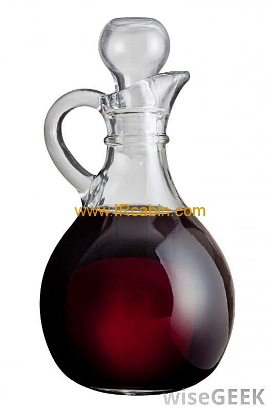 یک شیشه سرکه